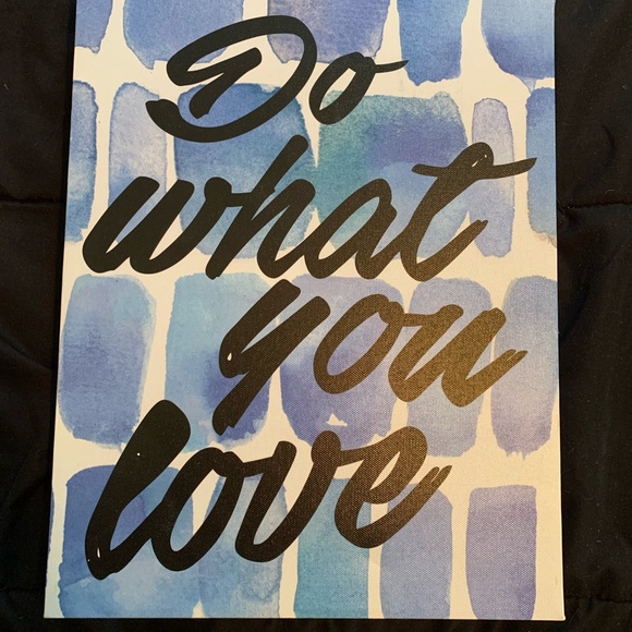 Canvas - Picture 1 of 1